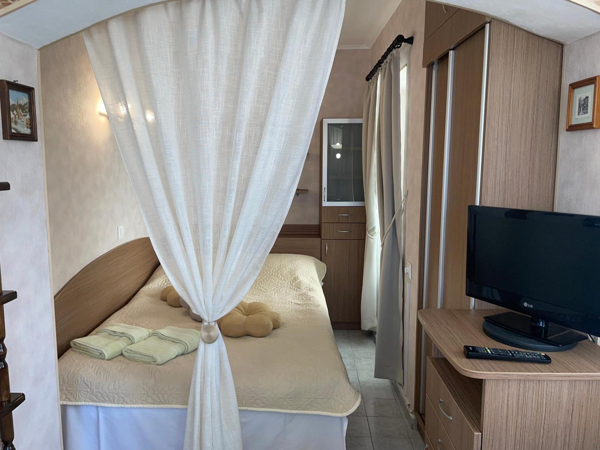 Къща За Гости Елени Sozopol Ngoại thất bức ảnh