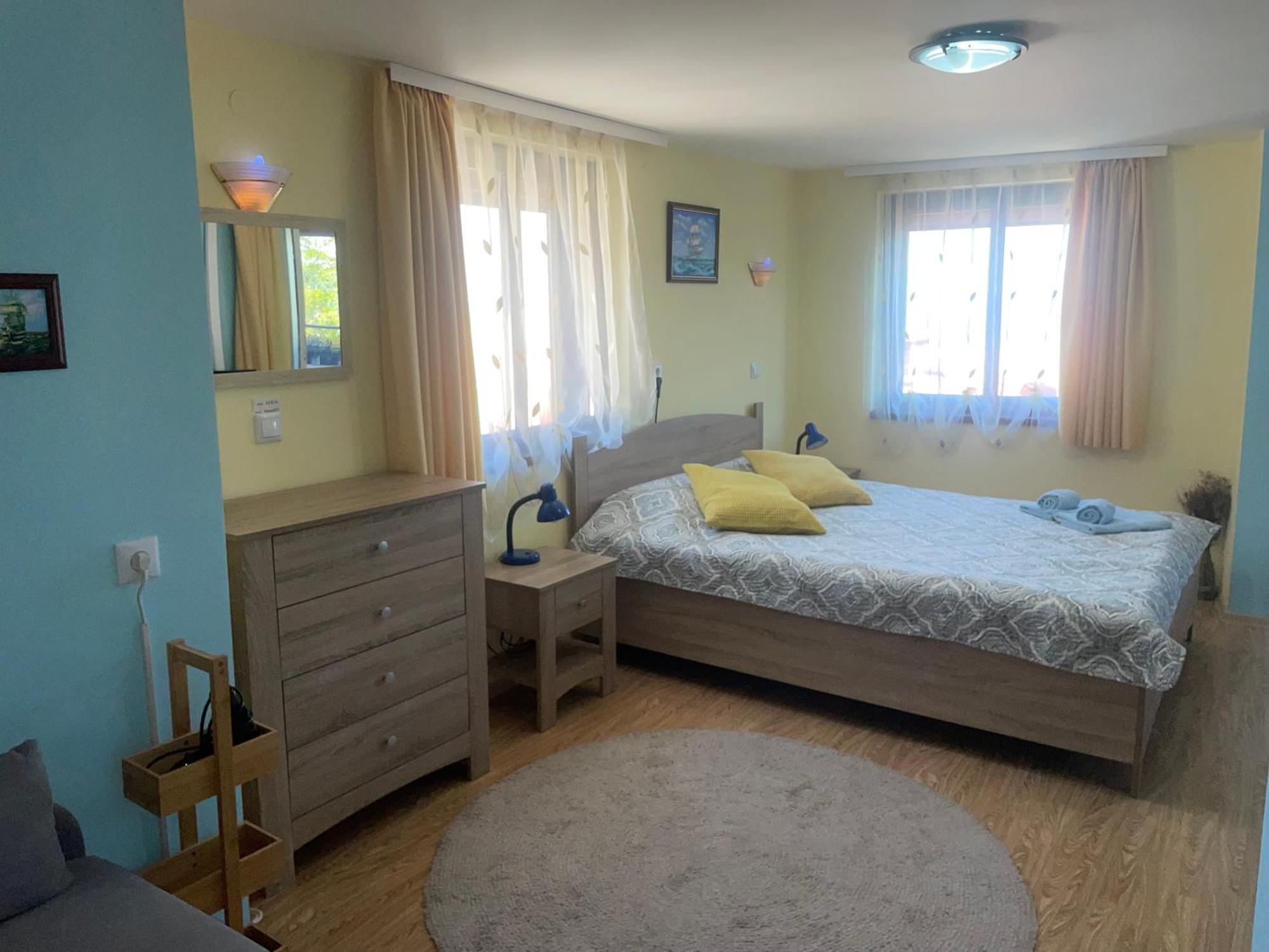 Къща За Гости Елени Sozopol Ngoại thất bức ảnh
